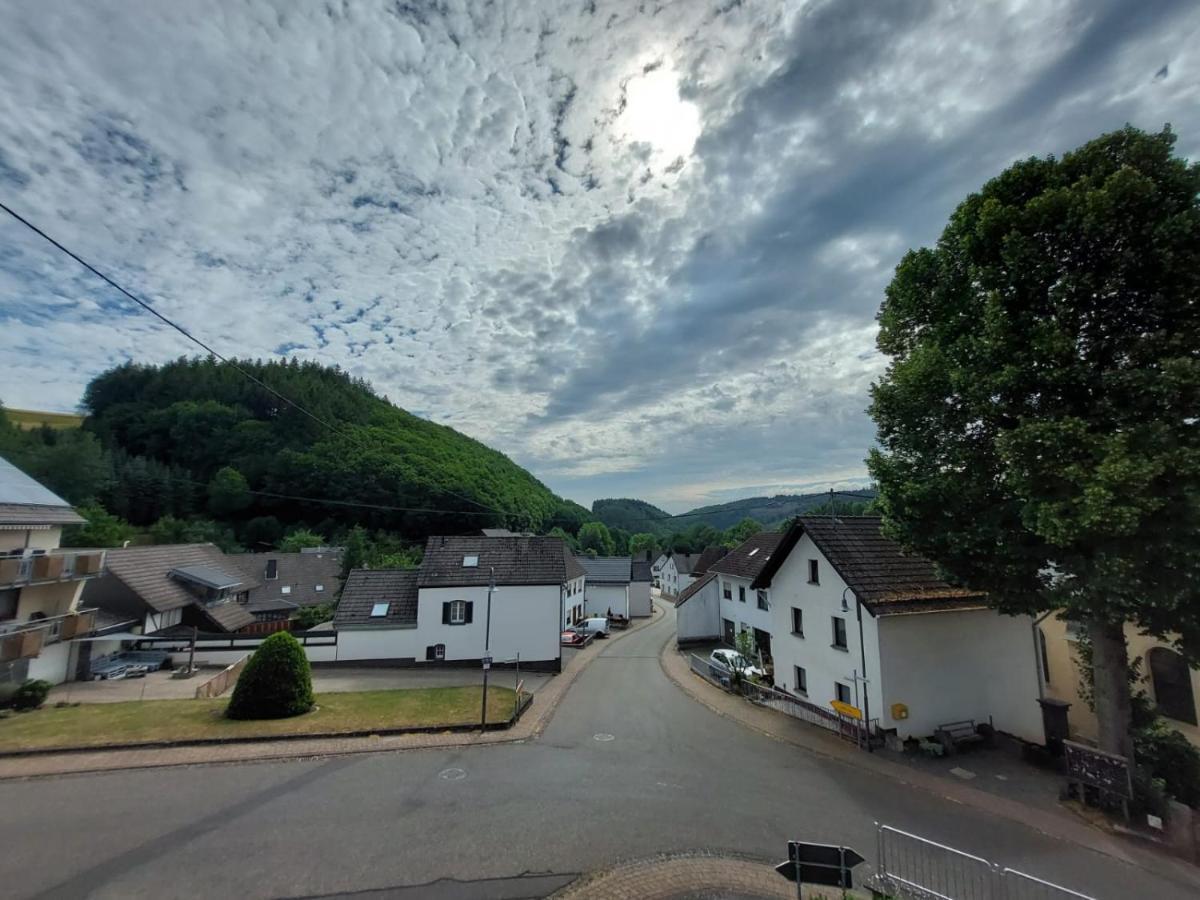 Ferienhaus Hohe Acht Siebenbach Exterior foto
